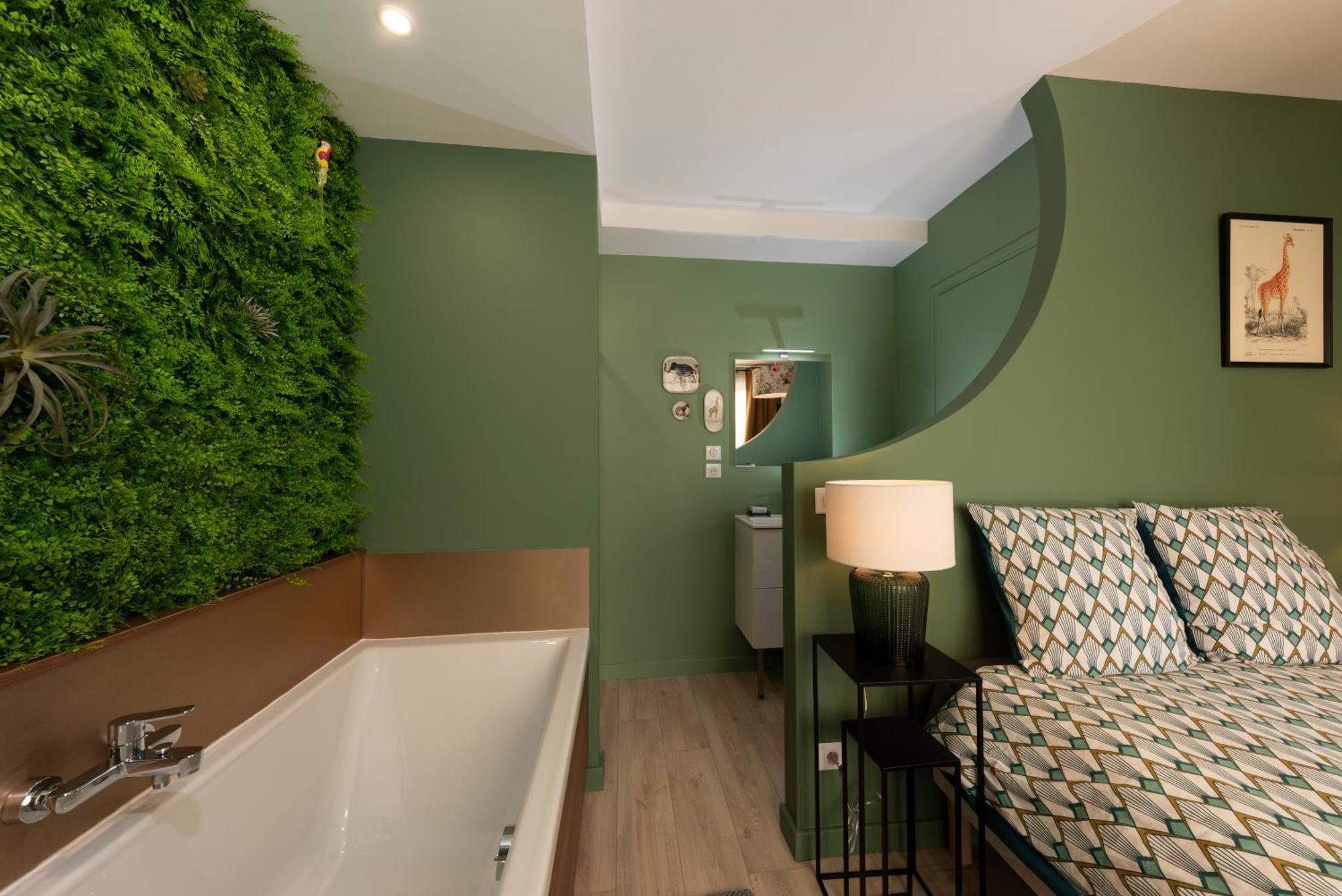 Appartement Ecrin Romantique,7studios,3km Du Zoo!
