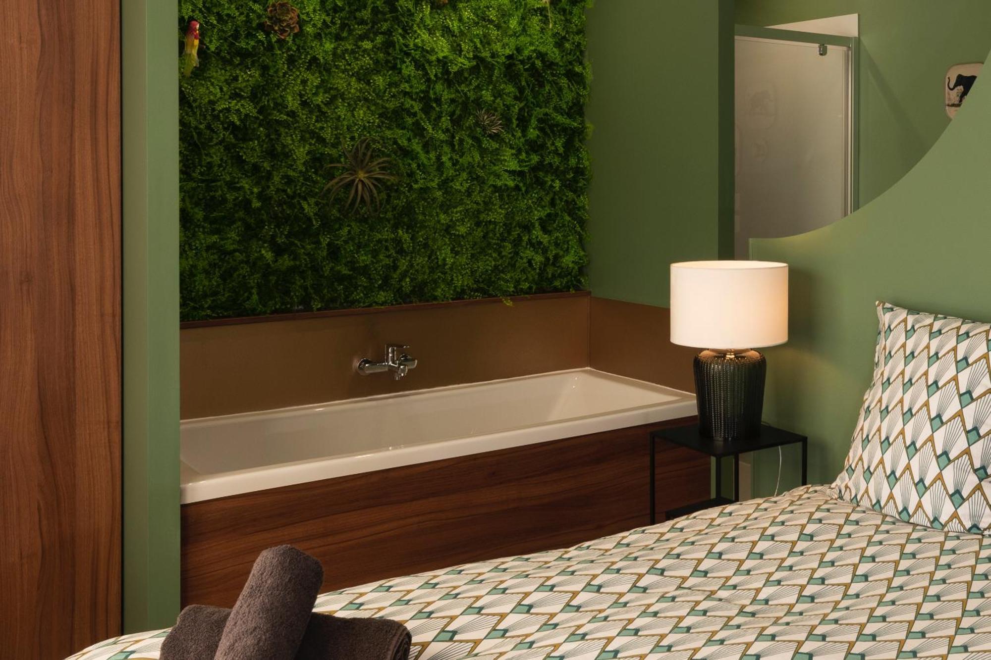 Appartement Ecrin Romantique,7studios,3km Du Zoo! *