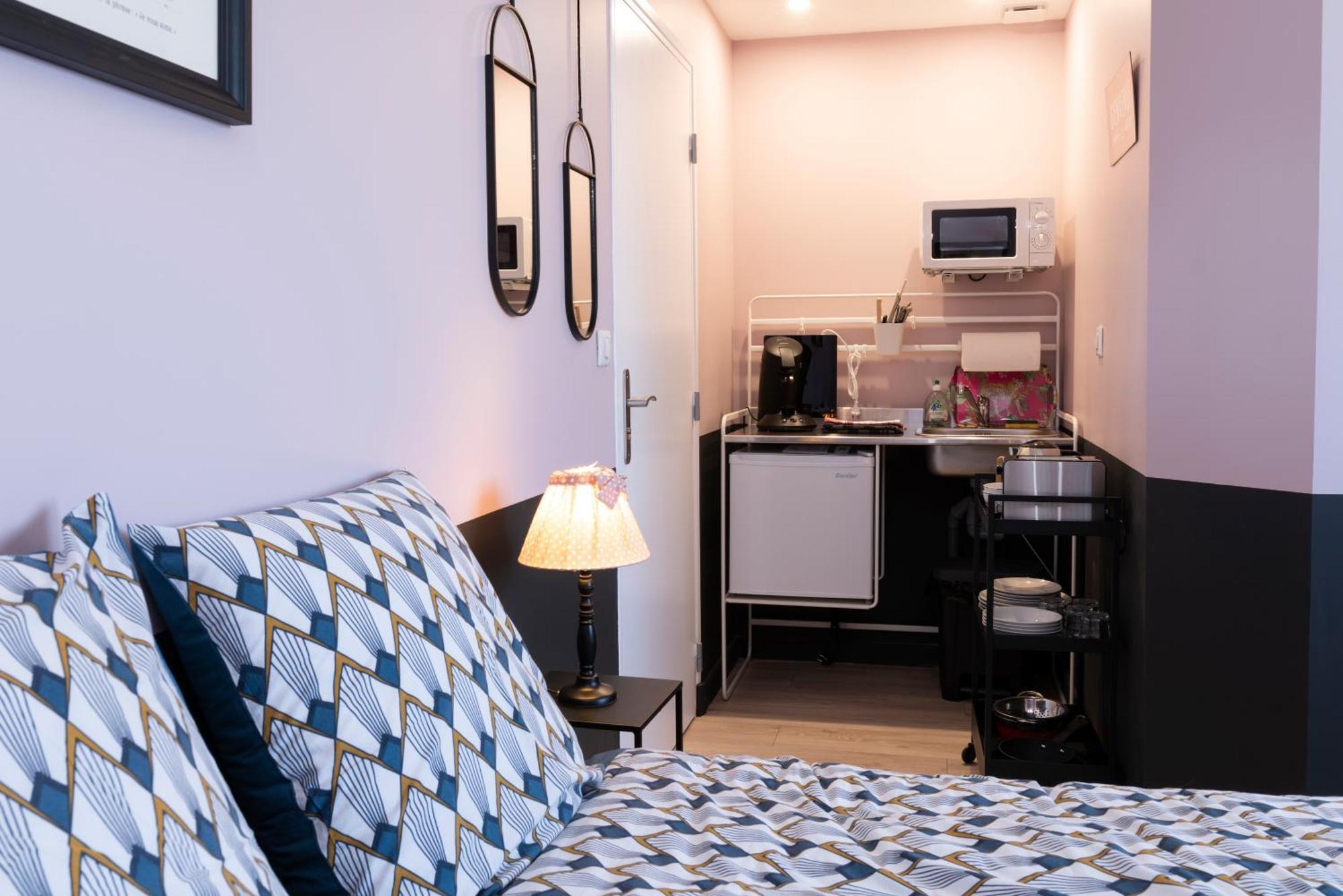 Ecrin Romantique,7studios,3km Du Zoo! * Seigy